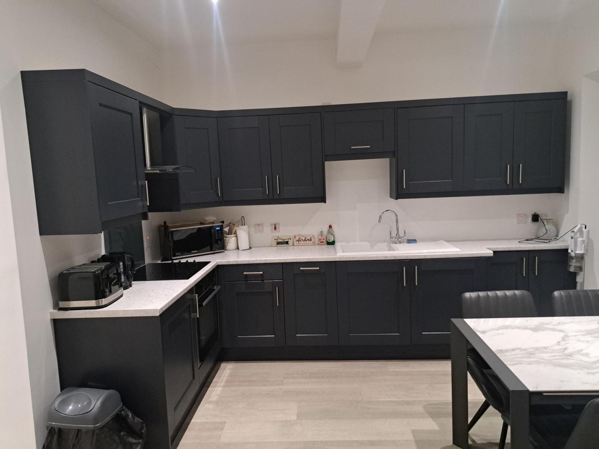 Modern Apartment With Sea Views بورتراش المظهر الخارجي الصورة