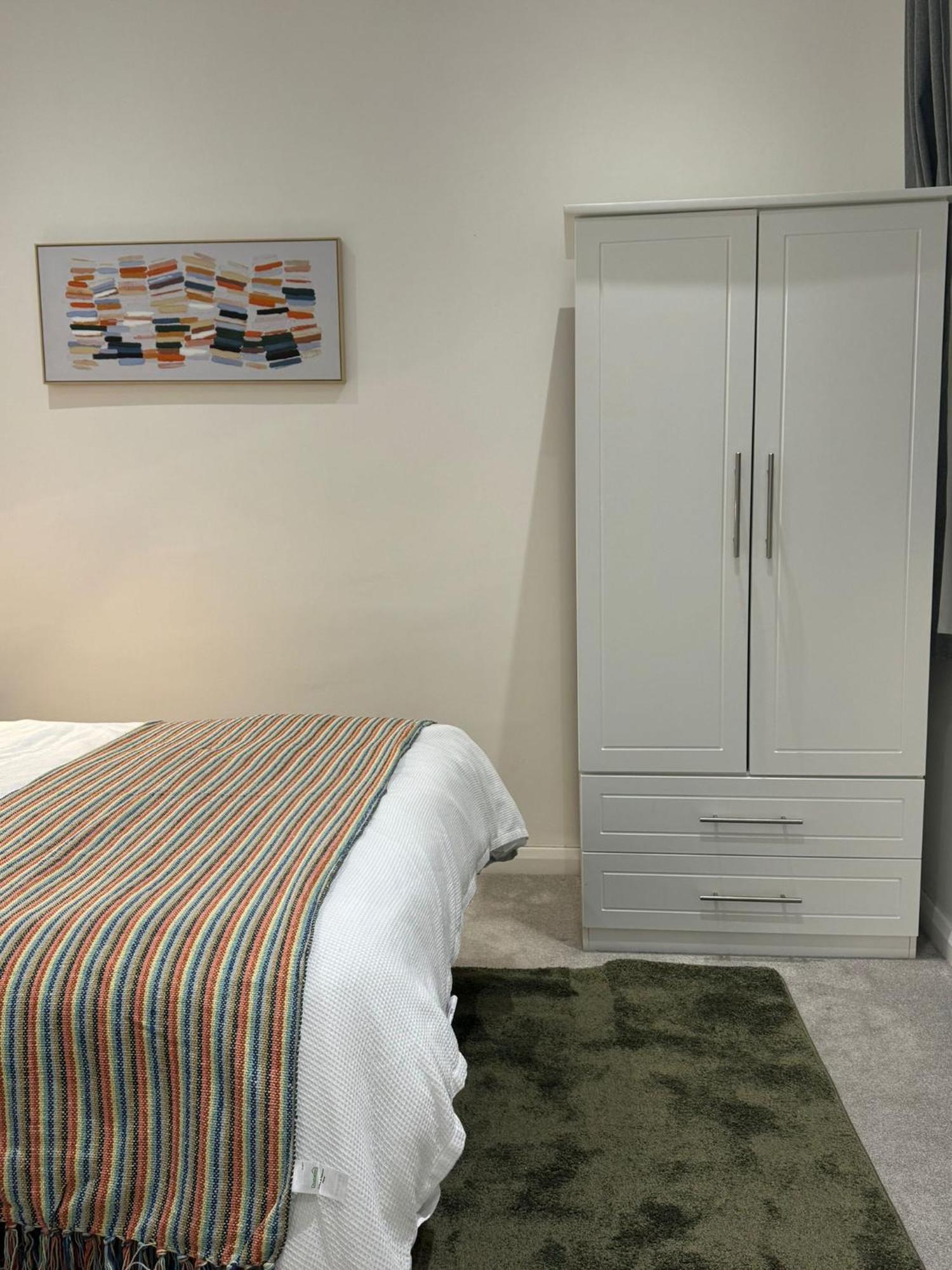 Modern Apartment With Sea Views بورتراش المظهر الخارجي الصورة